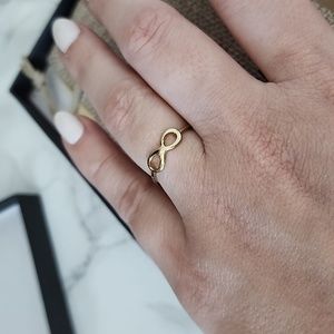 NIB Infinity Ring